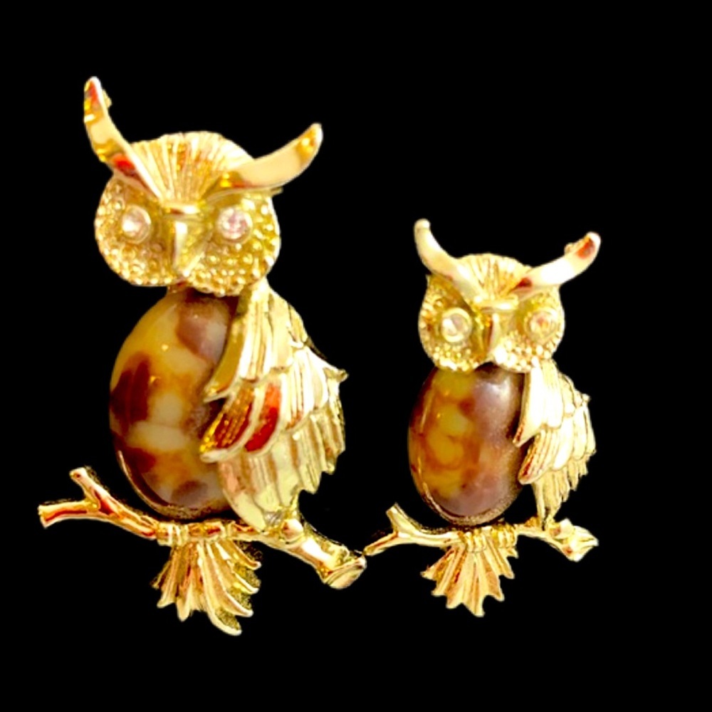 VINTAGE SET OF GERRY’S OWL BROOCHES